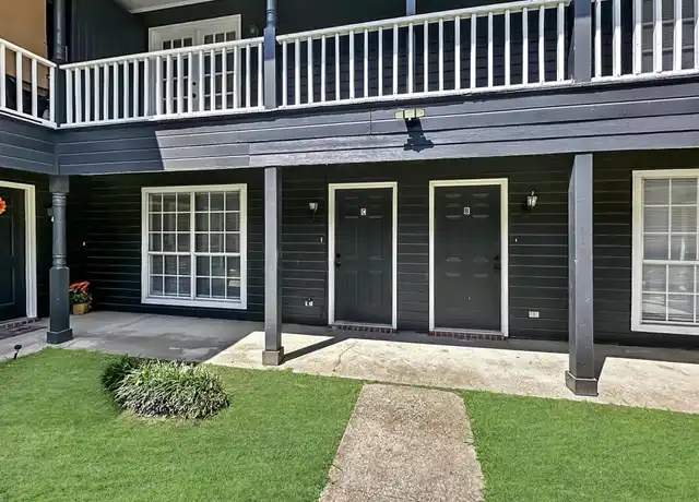 Property at 16074 Manchester Ave, Baton Rouge, LA, 70816, 2 beds, 2.5 baths, [object Object]