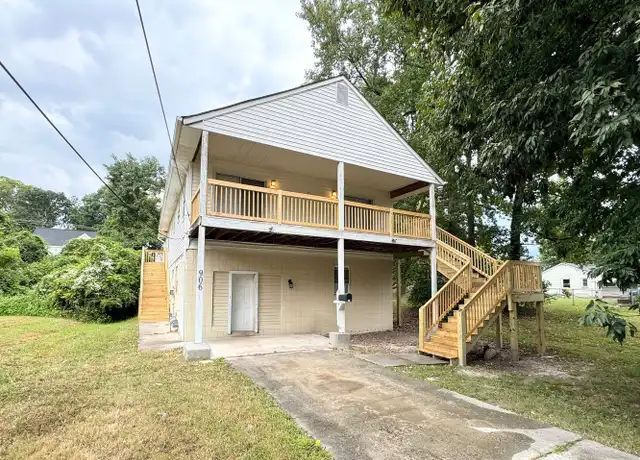 Property at 906 Portland St, Greensboro, NC, 27403, 4 beds, 3 baths, [object Object]