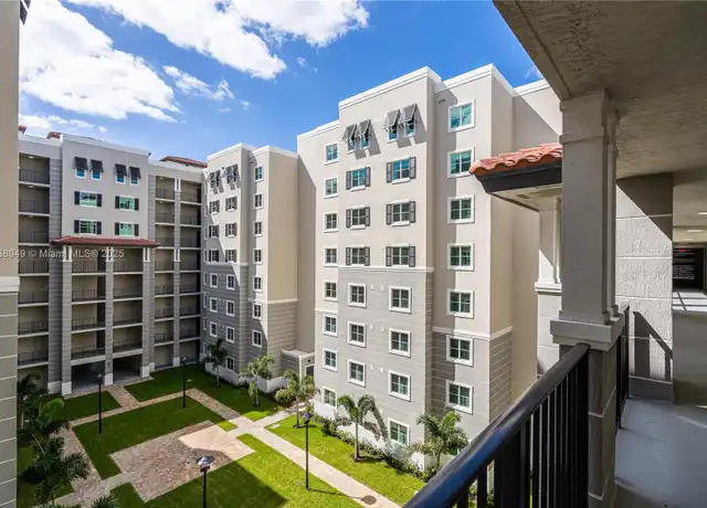 Property at 400 NW 112th Ave Unit 608, Doral, FL, 33172, 1 bed, 1 bath, [object Object]