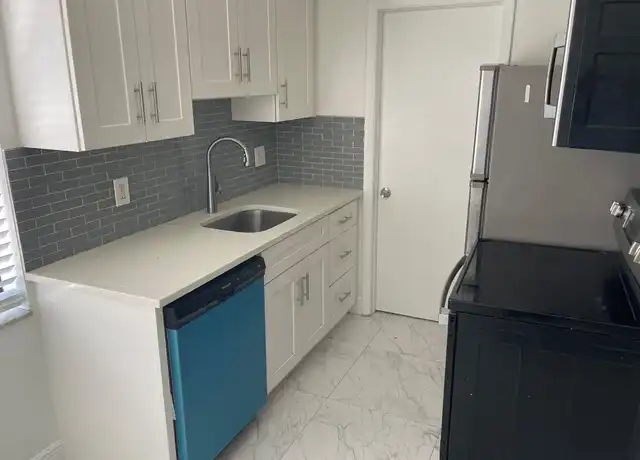 Property at 770 NE 38th St Unit F, Oakland Park, FL, 33334, 2 beds, 1 bath, [object Object]