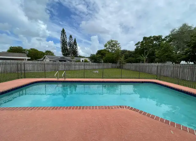 Property at 10133 Windtree Ln N, Boca Raton, FL, 33428, 3 beds, 2 baths, [object Object]