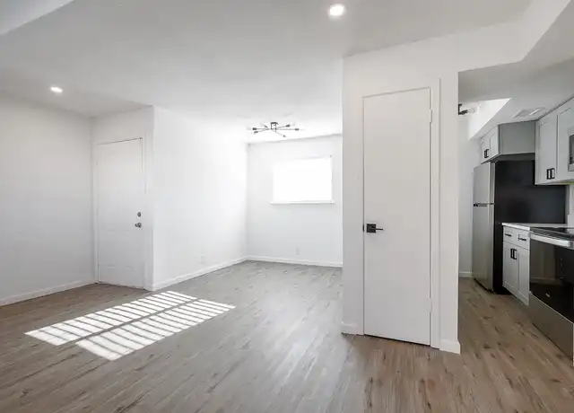 Property at Gardens at Anderson Square - 7908 Gault St, Austin, TX, 78757, 1 bed, 1 bath, [object Object]