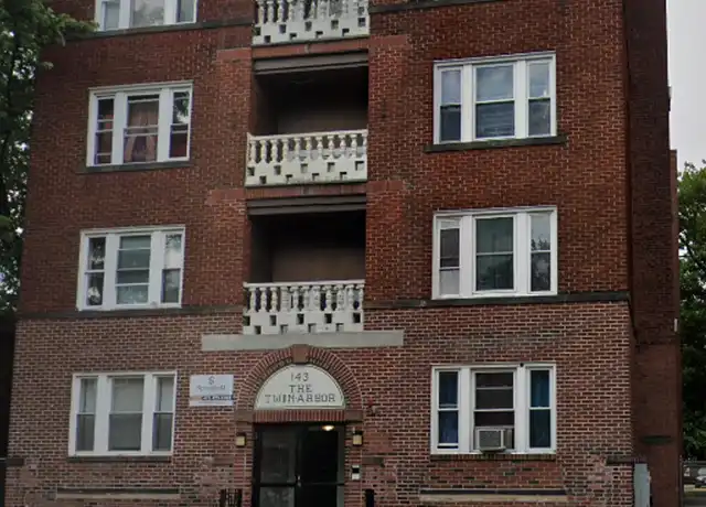 Property at 143 Belmont Ave Unit 1R, Springfield, MA, 01108, 3 beds, 1 bath, [object Object]