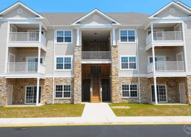 Property at The Retreat at the Village of Barrett's Run - 100 N Barrett Ln, Newark, DE, 19702, 2 beds, 2 baths, [object Object]