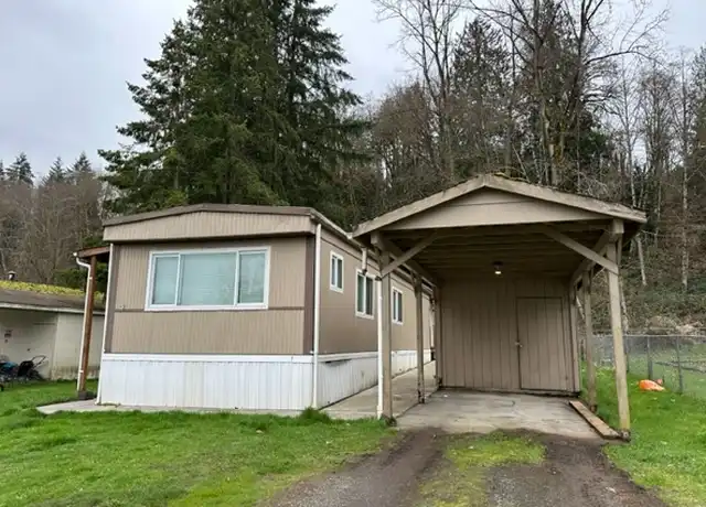 Property at 152 Camelot Dr, Castle Rock, WA, 98611, 2 beds, 1.5 baths, [object Object]
