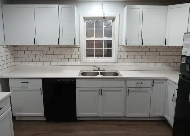 Property at 2008 N New York Ave, Muncie, IN, 47304, 3 beds, 1 bath, [object Object]