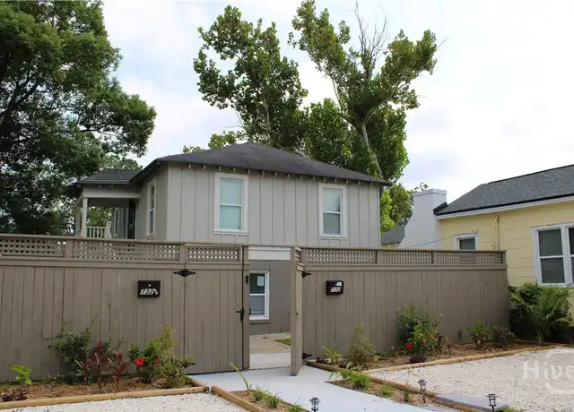 Property at 732 E 38th St, Savannah, GA, 31401, 2 beds, 1 bath, [object Object]