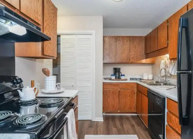 Property at 711 Lake Harbour Dr, Ridgeland, MS, 39157, 1 bed, 1 bath, [object Object]