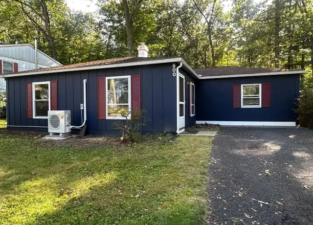 Property at 500 Westgate Dr, State College, PA, 16803, 3 beds, 2 baths, [object Object]