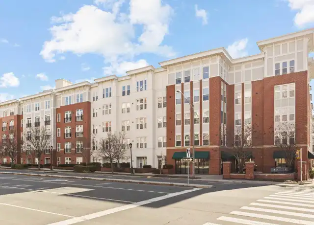 Property at 2655 Prosperity Ave #126, Fairfax, VA, 22031, 1 bed, 1 bath, [object Object]