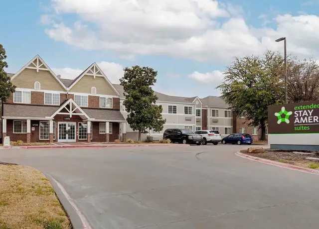 Photo of 4709 W Plano Pkwy, Plano, TX 75093