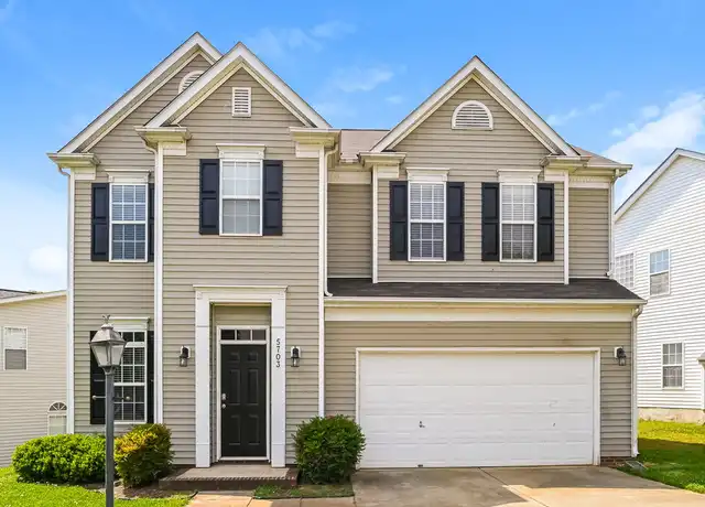Property at 5703 Waverly Lynn Ln, Charlotte, NC, 28269, 3 beds, 2 baths, [object Object]