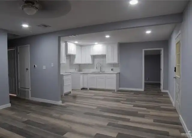 Property at 210 E Hurst St, Harlingen, TX, 78550, 3 beds, 2 baths, [object Object]