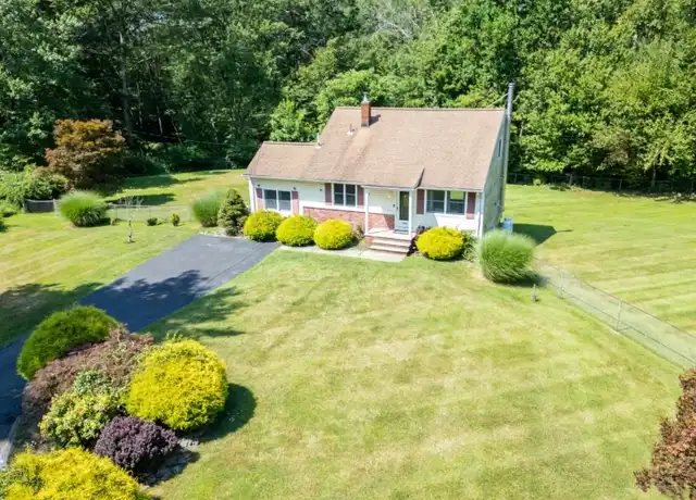 Property at 15 Hemlock Pl, Randolph, NJ, 07869, 3 beds, 2 baths, [object Object]