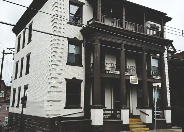 Property at 3441 Ward St Unit 3445-3, Pittsburgh, PA, 15213, 2 beds, 1 bath, [object Object]