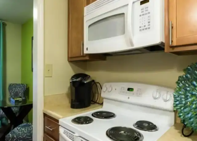 Property at 5040 N New Hope Rd, Raleigh, NC, 27604, 1 bed, 1 bath, [object Object]