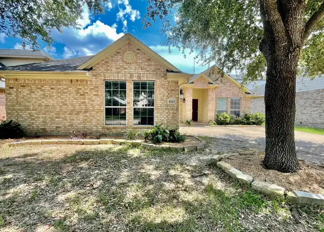 Property at 8327 Whisper Point Dr, Houston, TX, 77040, 4 beds, 2 baths, [object Object]