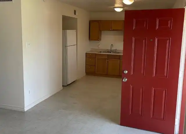 Property at 411 Tennessee St #6, Houston, TX, 77029, 2 beds, 1 bath, [object Object]