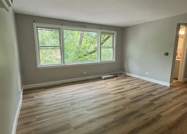 Property at 2402 N New England Ave Unit 201, Chicago, IL, 60707, 2 beds, 1 bath, [object Object]
