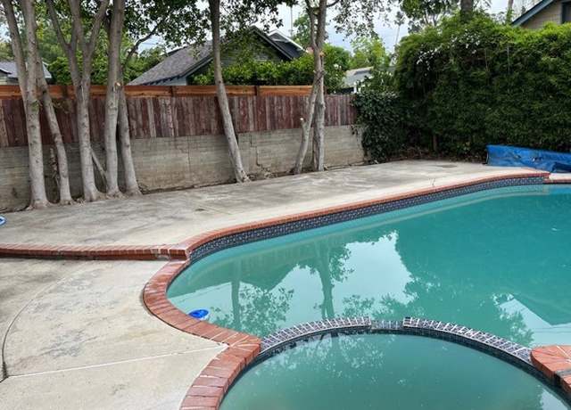 Photo of 1075 E Elizabeth St, Pasadena, CA 91104
