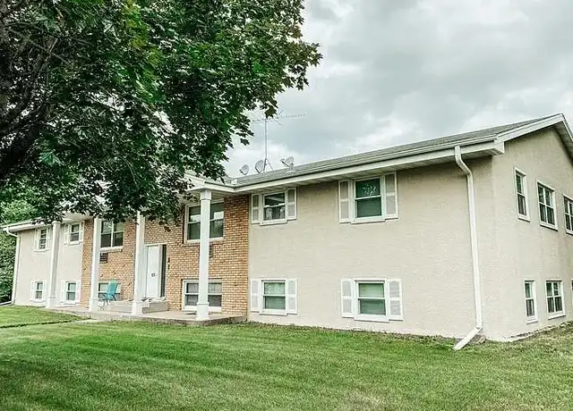 Property at 625 3rd Street E - 625 E 3rd St, Monticello, MN, 55362, 2 beds, 1 bath, [object Object]