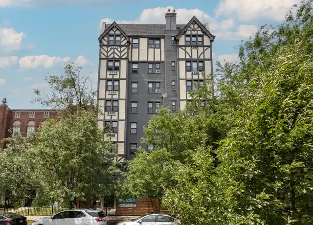 Property at 5718 N Winthrop Ave #104, Chicago, IL, 60660, 2 beds, 2 baths, [object Object]
