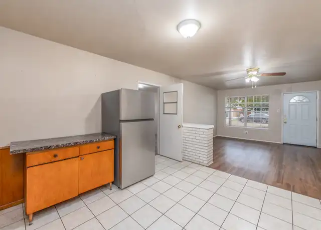 Property at 1816 E Tucker Blvd Unit 1, Arlington, TX, 76010, 3 beds, 1.5 baths, [object Object]