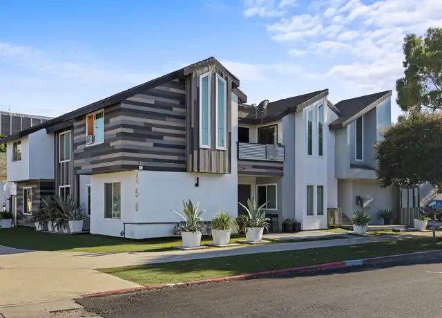 Property at 850 N. Van Ness Avenue Apartments - 850 N Van Ness Ave, Santa Ana, CA, 92701, 1 bed, 1 bath, [object Object]
