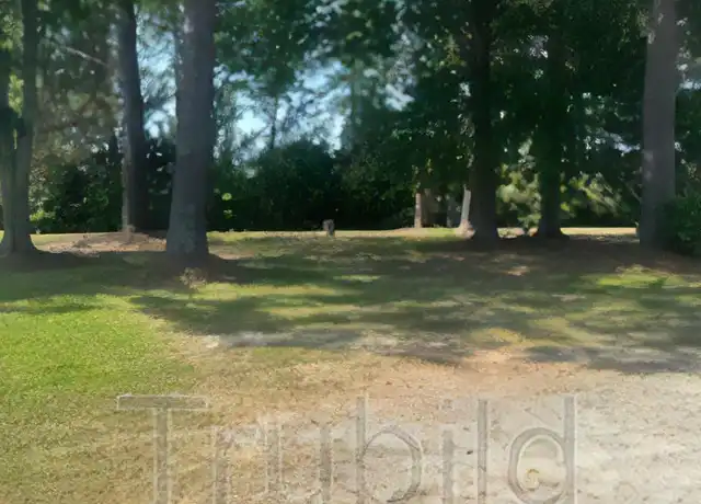 Property at 3525 E Elizabethtown Rd, Lumberton, NC, 28358, 0 beds, 1 bath, [object Object]