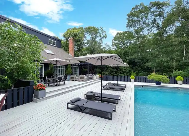 Property at 22 Montauk Ave, East Hampton, NY, 11937, 3 beds, 2 baths, [object Object]