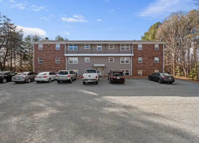 Property at 2200 S Main St Apt 3, Rocky Mount, VA, 24151, 1 bed, 1 bath, [object Object]