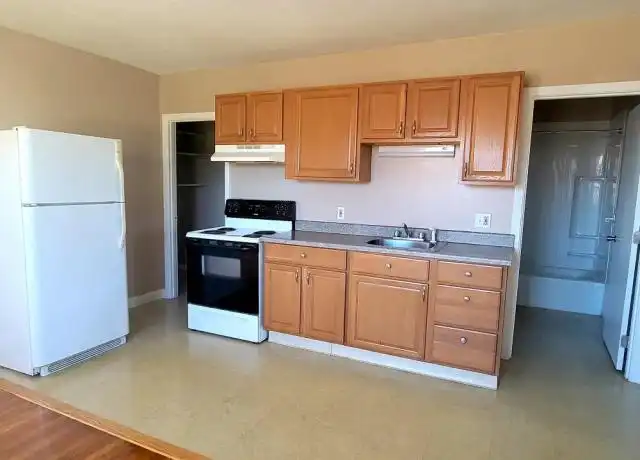 Property at 103 5th St, Fall River, MA, 02721, 2 beds, 1 bath, [object Object]