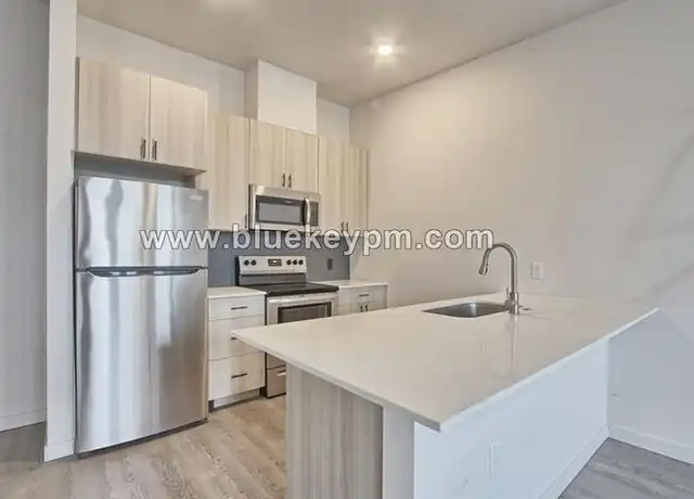 Property at 1515 N Simpson St Unit 301, Portland, OR, 97217, 1 bed, 1 bath, [object Object]