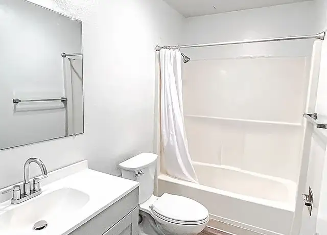 Photo of 1717 Texas St, Bellingham, WA 98229