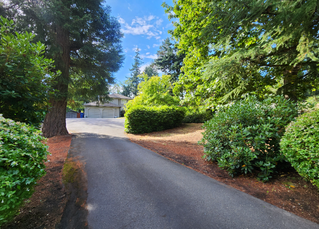 Photo of 20673 Marine View Dr SW, Normandy Park, WA 98166