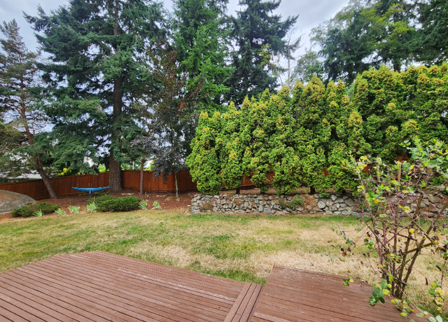 Photo of 20673 Marine View Dr SW, Normandy Park, WA 98166