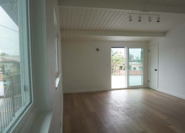 Photo of 305 Avenida Madrid Unit 4, San Clemente, CA 92672