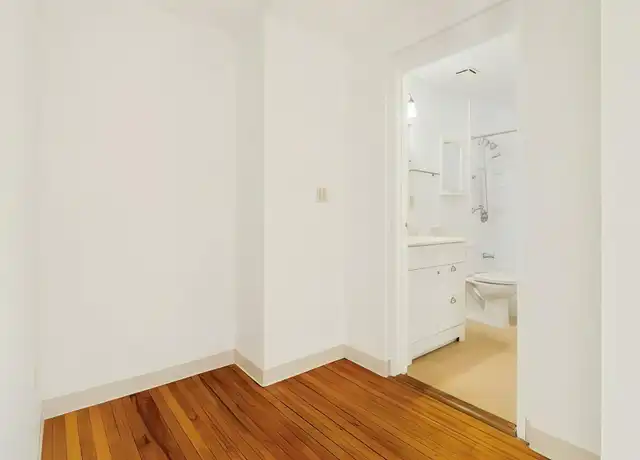 Property at 1475 Massachusetts Ave, Lexington, MA, 02420, 1 bed, 1 bath, [object Object]