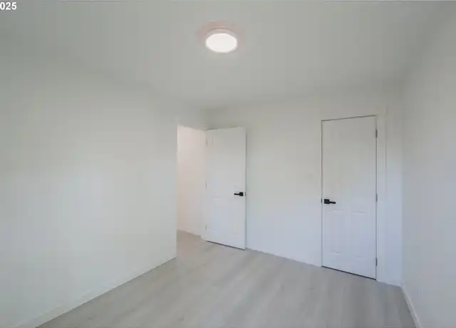 Property at 4360 Glenwood Dr SE, Salem, OR, 97317, 2 beds, 1 bath, [object Object]