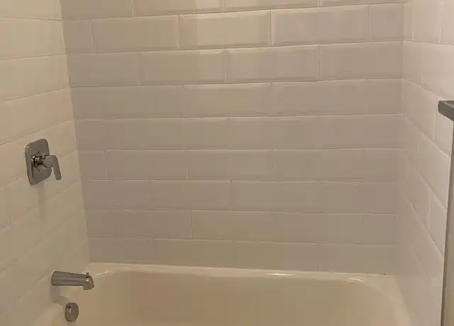 Property at 900 N Stuart St Unit 1222, Arlington, VA, 22203, 2 beds, 1 bath, [object Object]