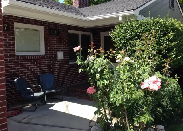 Property at 1220 N 20th St Unit 2, Boise, ID, 83702, 2 beds, 1 bath, [object Object]