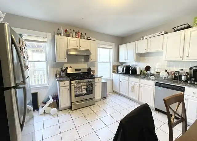 Property at 9 Taft St Unit 3, Boston, MA, 02125, 4 beds, 1 bath, [object Object]