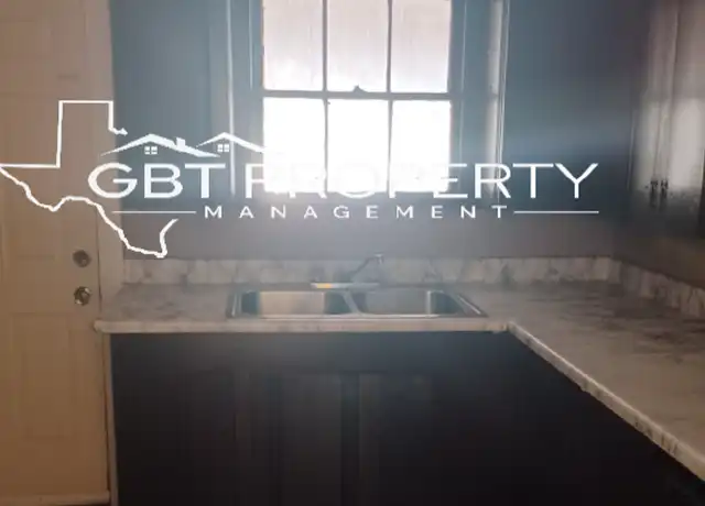 Property at 207 Davis St Unit 205, Longview, TX, 75602, 2 beds, 1 bath, [object Object]