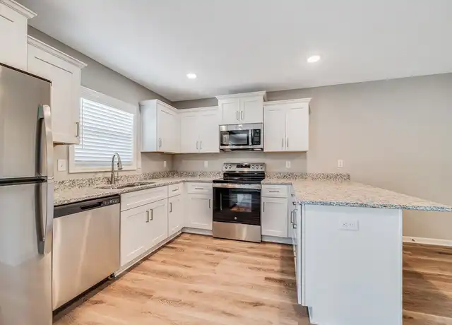 Property at 605 W Mason St Unit A, Odessa, MO, 64076, 3 beds, 2.5 baths, [object Object]