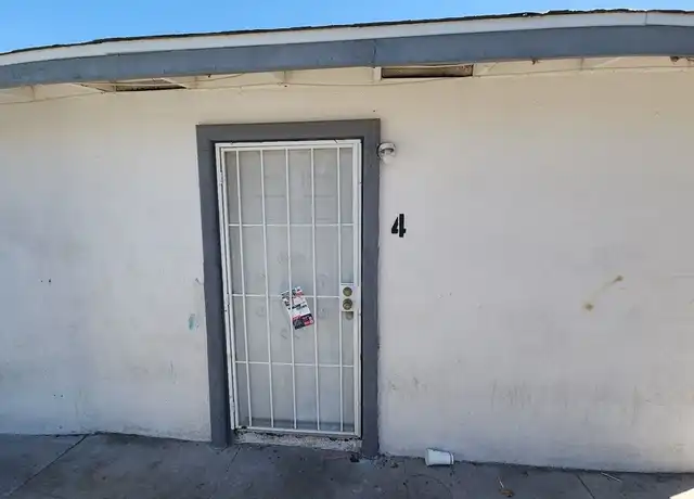 Property at 2513 Cedar Ave Unit 4, Las Vegas, NV, 89101, 2 beds, 1 bath, [object Object]