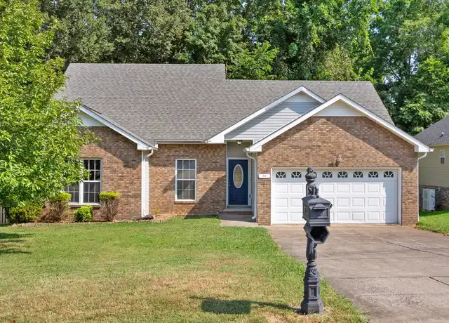 Property at 79 West Dr, Clarksville, TN, 37040, 3 beds, 2.5 baths, [object Object]