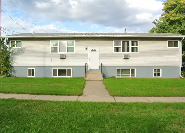 Property at 605 4th St NE Unit 2, Minot, ND, 58703, 2 beds, 1 bath, [object Object]