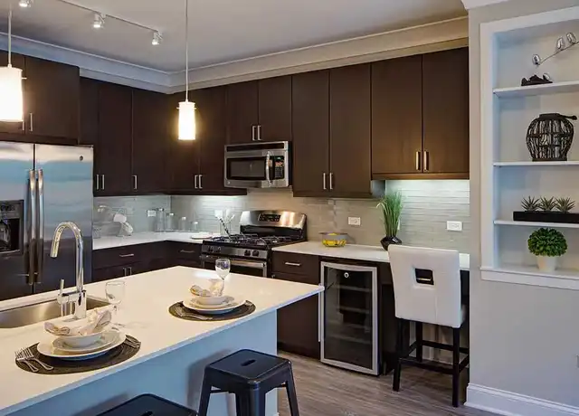 Property at 1525 Lake Cook Rd Unit 1-107, Deerfield, IL, 60015, 1 bed, 1 bath, [object Object]