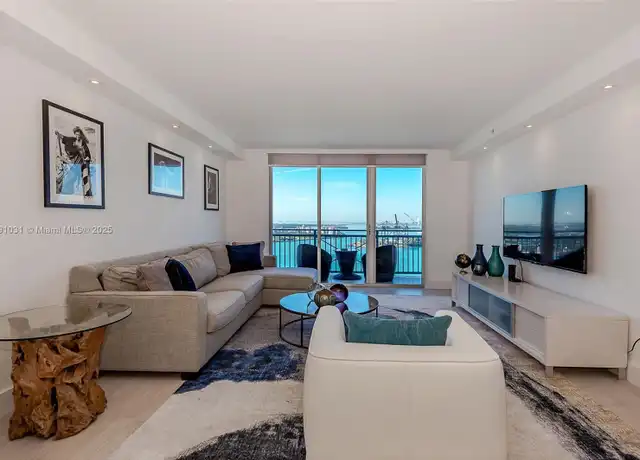 Property at 90 Alton Rd #2410, Miami Beach, FL, 33139, 2 beds, 2 baths, [object Object]