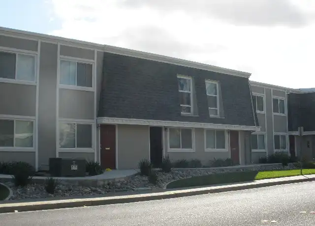 Property at 290 Beelard Dr Unit 10, Vacaville, CA, 95687, 2 beds, 1.5 baths, [object Object]